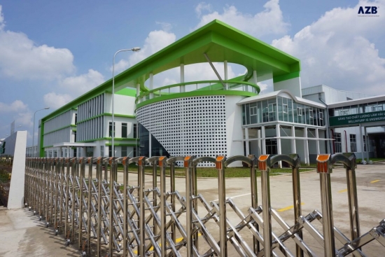 青禾人造草坪新建厂房长度超过01公里 – 完成的喜悦