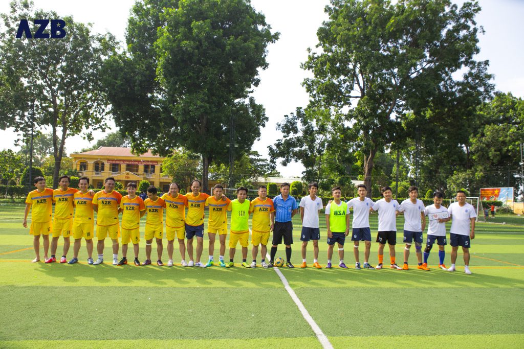 Hai đội khối nhà Văn phòng chạm trán nhau ngay từ Vòng bảng. 