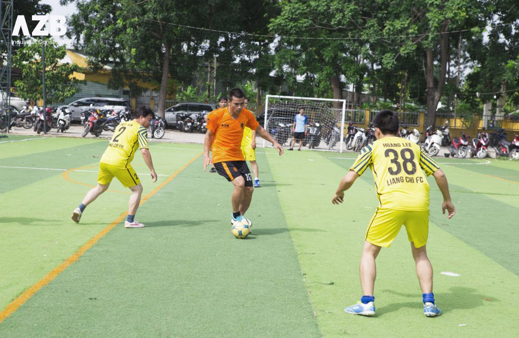 Giai Bong Da Azb Cup 2019 6