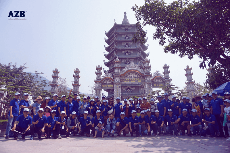 Hình ảnh AZB tại danh lam thắng cảnh Đà Nẵng