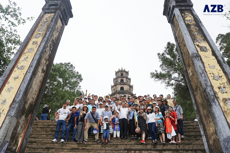 Anh em AZB ghé qua Tp Huế trong chuyến du lịch 2018