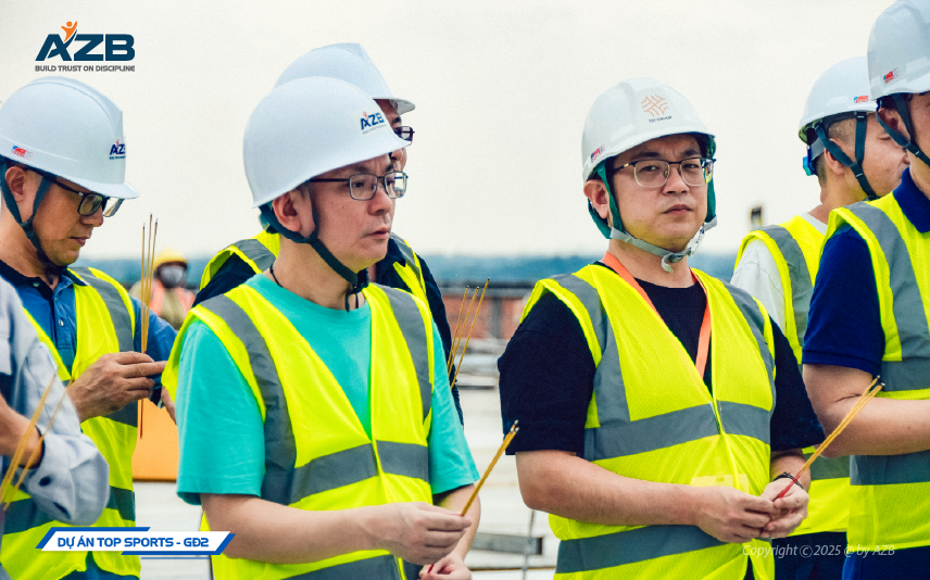 CẤT NÓC DỰ ÁN XƯỞNG DỆT VÀ CẦU NỐI CÔNG TY TNHH TOPSPORTS TEXTILE VIỆT NAM