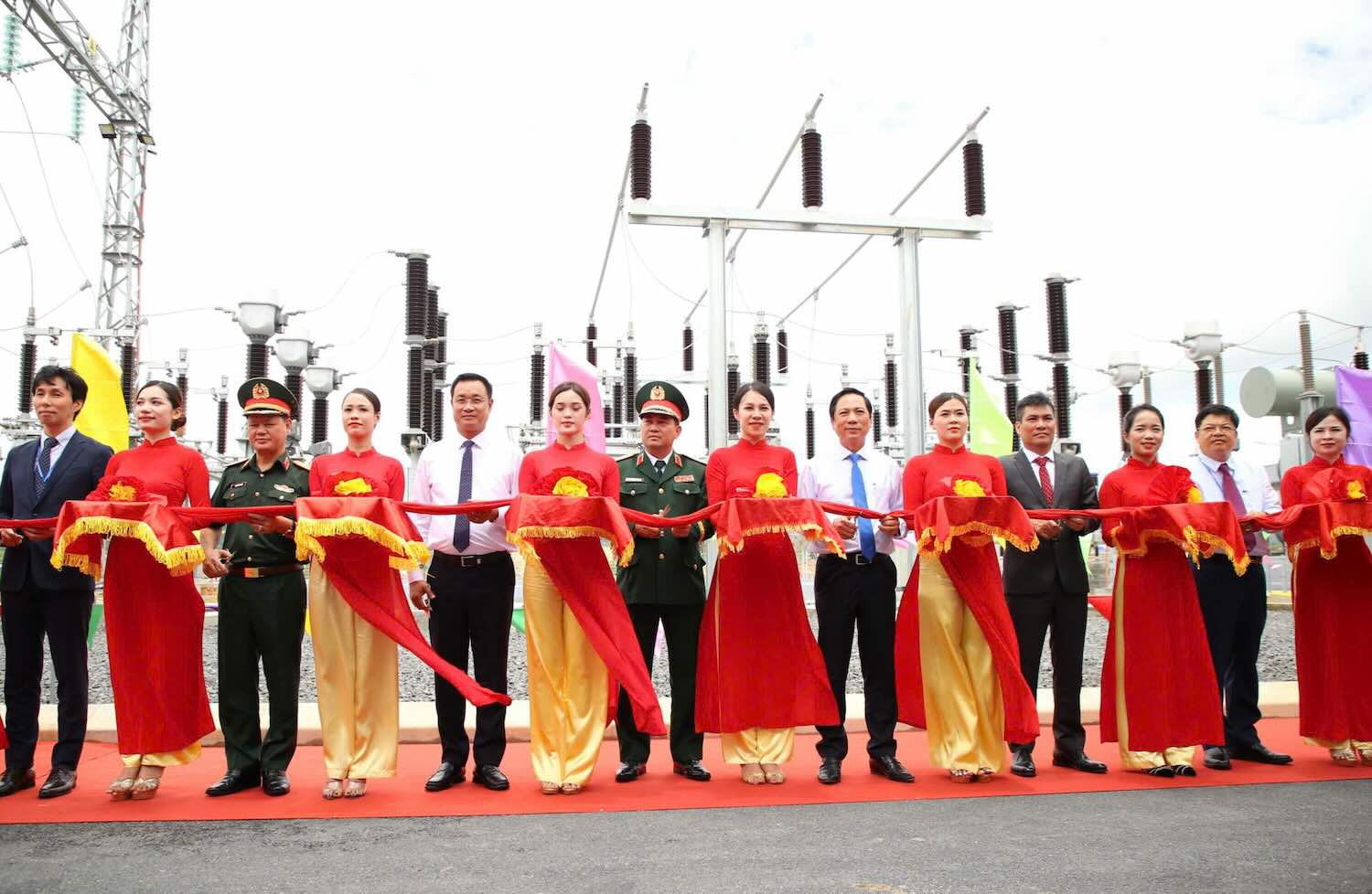 Nhà máy điện gió Hải Anh ở Quảng Trị chính thức đi vào hoạt động.