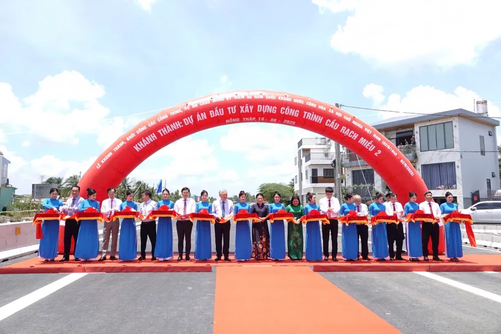  khánh thành cầu Rạch Miễu 2