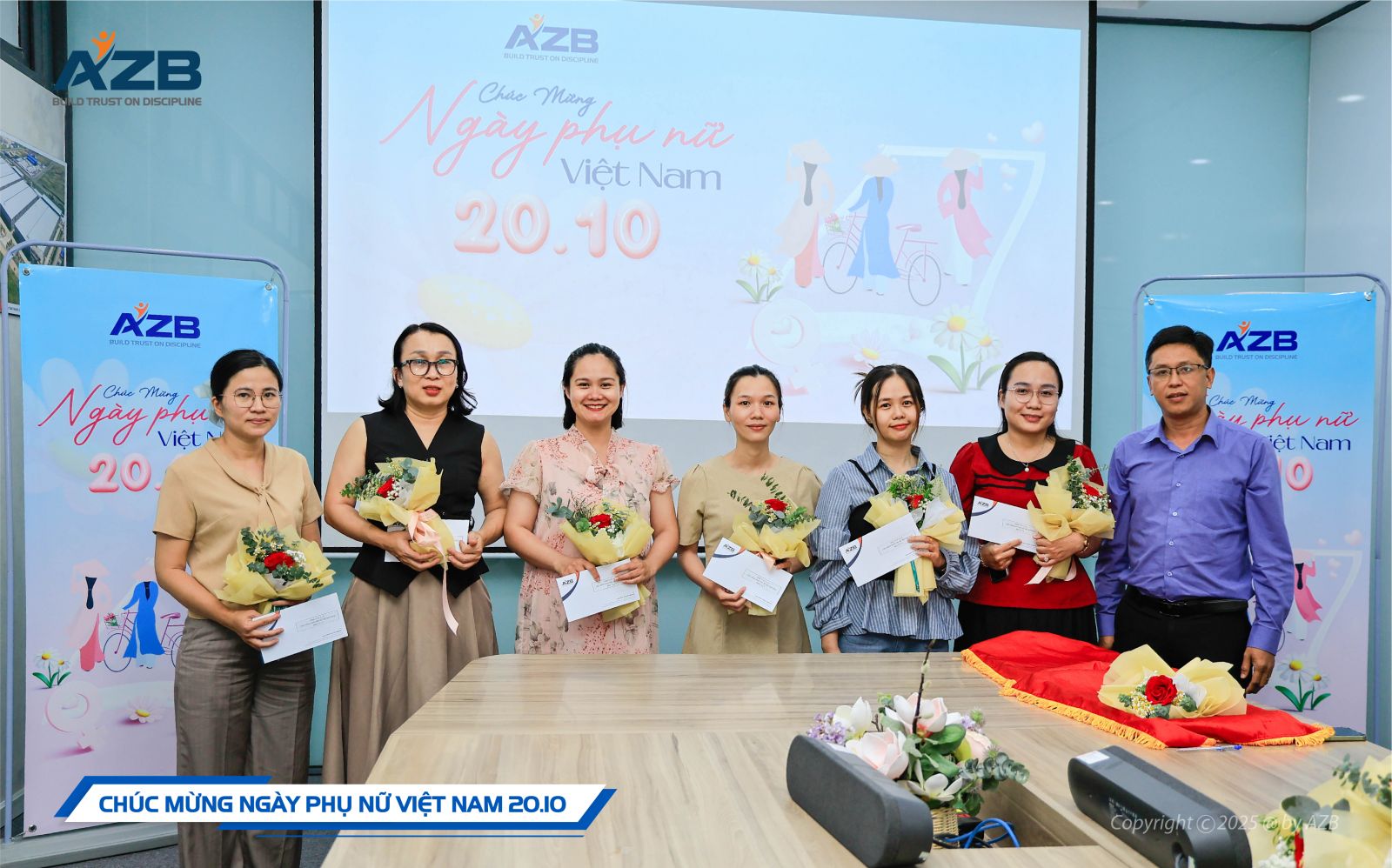 TÔN VINH NHỮNG BÔNG HOA AZB TRONG NGÀY PHỤ NỮ VIỆT NAM 20/10