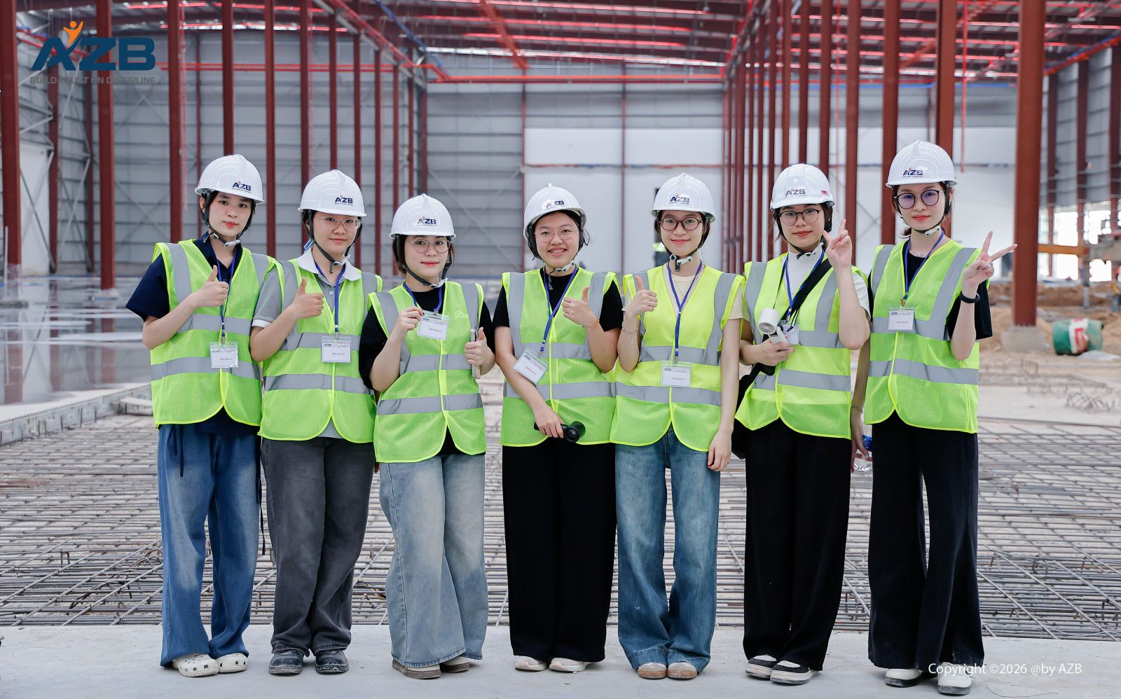 ĐÓN SINH VIÊN THAM QUAN DỰ ÁN – TRẢI NGHIỆM THỰC TẾ TẠI CÔNG TRƯỜNG AZB